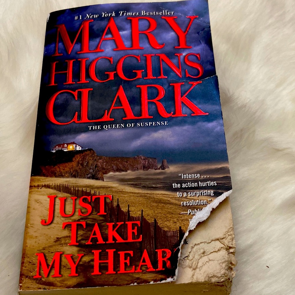 Mary Higgins Clark novel.